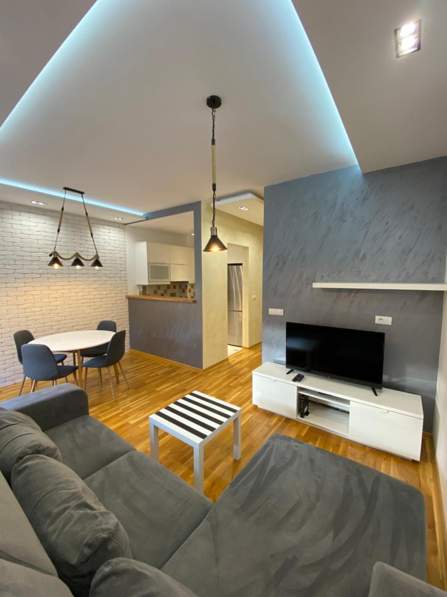 Miha Apartment Belgrado Exterior foto